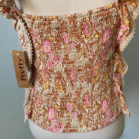 VanillaStar Floral ElasticRuched Ruffle Halter Top - Picture 6 of 10